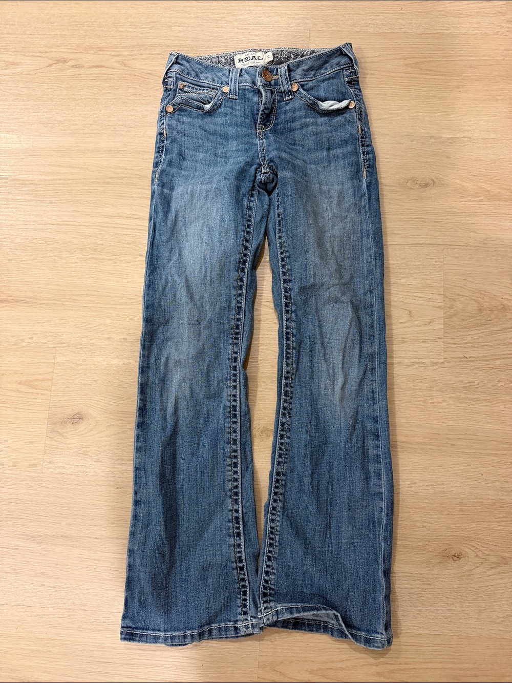 Ariat size 12 Wide Leg Jeans in Medium Blue Wash
